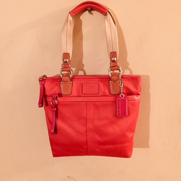 COACH Hampton Leather Trimmed Tote Authentic - Picture 2 of 8